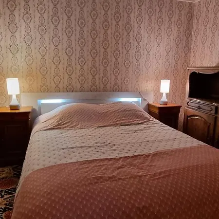 Luxueux Chalet Dans La Foret